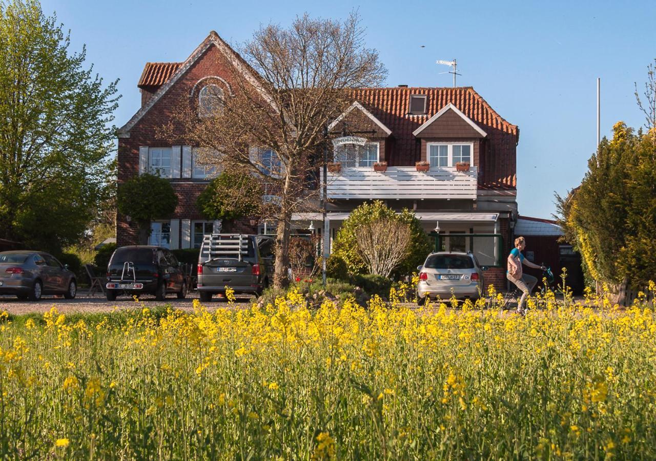 Lindenhof Hotel Garni Sulsdorf auf Fehmarn Exterior foto